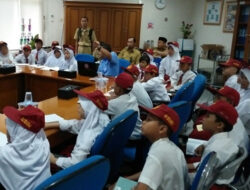 PDAM TB Berikan Edukasi tentang Penyelamatan Lingkungan Kepada Siswa