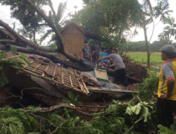 Kerugian Bencana Puting Beliung di Sukamulya Rp300 Juta