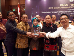 Akuntabilitas KPU Banten Terbaik 2017