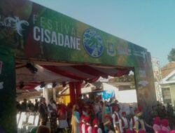 Berbagai Pertunjukan mengawali Festival Cisadane