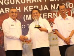 Menkominfo Kukuhkan Pengurus Persada ID
