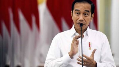 SURVEI SMRC: 79% WARGA PERCAYA PRESIDEN JOKOWI MAMPU MEMBAWA INDONESIA KELUAR DARI KRISIS EKONOMI AKIBAT PANDEMI COVID-19