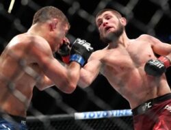 UFC 254: Khabib vs Gaethje, Ronaldo Doakan Khabib Menang