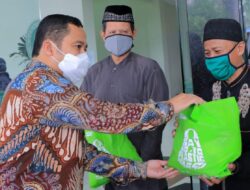 Pemkot Tangerang Salurkan Ribuan Paket Sembako Pada Marbot dan PDP Covid-19