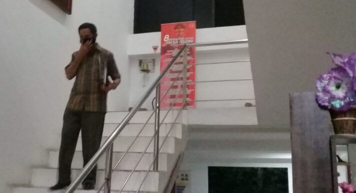 Kejaksaan periksa Bupati Agustinus