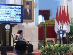 Presiden Joko Widodo Serahkan Sertifikat Hak Atas Tanah secara Virtual