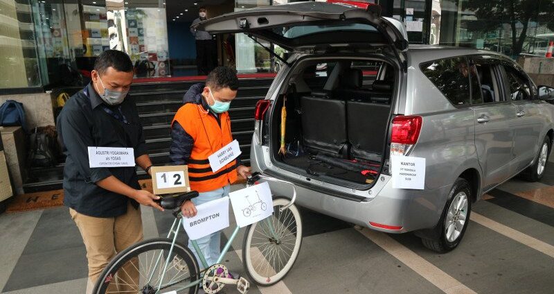 Rekontruksi Dana Bansos