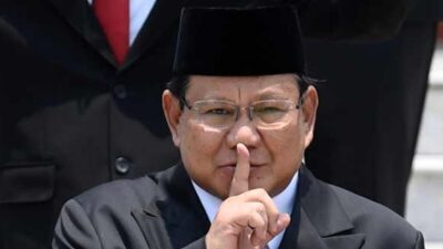 Elektabilitas Ganjar Pranowo Anjlok, Menhan Prabowo di Posisi Teratas