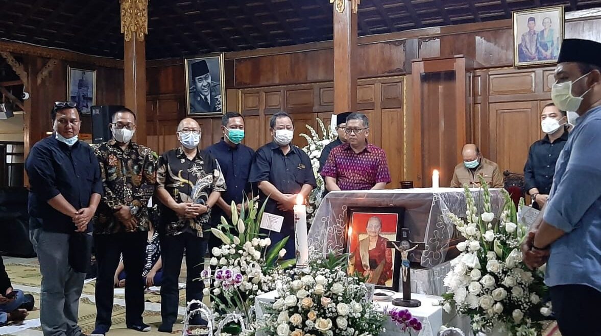 Ungkapan Dukacita Kader PDI Perjuangan Pada Ibunda Sekjen Hasto