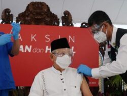 Wapres Ma’ruf Amin Jalani Vaksinasi Dosis Kedua