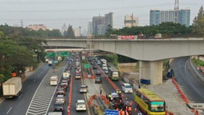 Jasa Marga Uji Coba Akses Lawan Arah Tol Dalam Kota