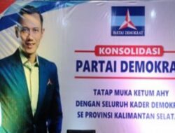 Datangi Kalsel, AHY Beri Semangat Dua Pasang Calon PSU