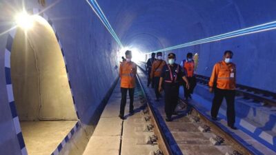 PT KAI Purwokerto Cek Kondisi Terowongan Ijo