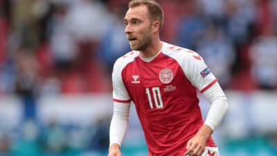 Dokter Inter Milan Bilang Tak Ada Tanda Kesehatan Terganggu, Kok Bisa Eriksen Kolaps?