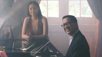 Kolaborasi Dua Musikus