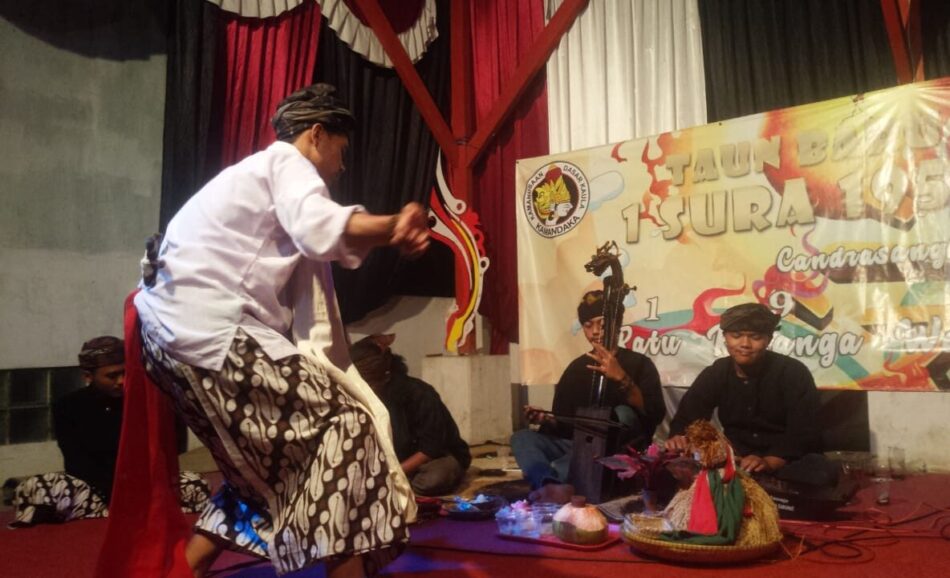 Seni Budaya Tarawangsa