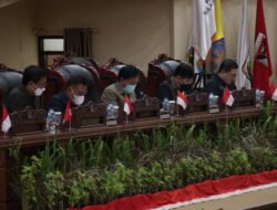 Ketua DPRD Sulut Andi Silangen Pimpin Paripurna Pembahasan KUA/PPAS Tahun Anggaran 2022