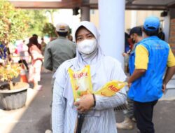 Pemkot Tangerang Melakukan Operasi Pasar Minyak Goreng