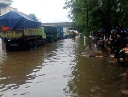 Banjir di Sejumlah Wilayah di Tangerang Diduga Akibat Luapan Saluran Air Tol JORR II