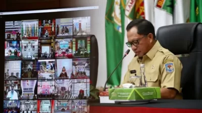 Kemendagri Menjelaskan Strategi Vaksinasi