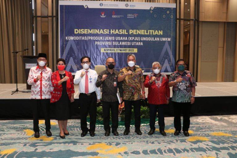 Bupati Frangky Wongkar