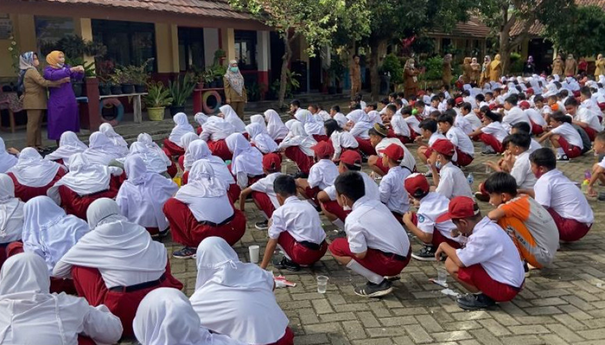 Sikst Gigi Massal (SGM)