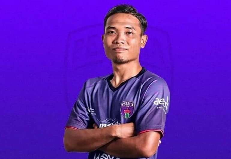 Persita Tangerang resmi mengamankan jasa dari bek sayap eks Persib Bandung, Mario Jardel untuk menambah kekuatan tim dalam rangka menyambut kompetisi Liga 1 Indonesia musim ini.