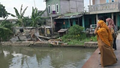 Turap Jebol di Sungai Cisadane Timur Belum Tertangani