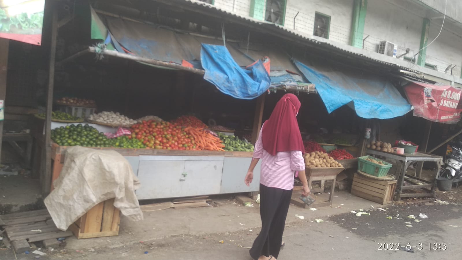 Masyarakat Keluhkan Harga Cabai dan Bawang Merah Masih Tinggi.