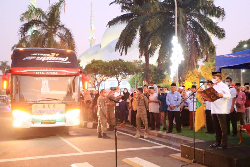 Kloter 3 Calon Jamaah Haji Kota Tangerang Diberangkatkan