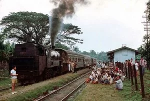 Kereta Api Legendaris Rangkasbitung Labuan Primadona Kaum Inlanders