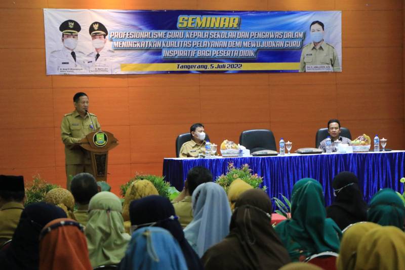 Dindik Kota Tangerang Adakan Seminar Profesionalisme Guru