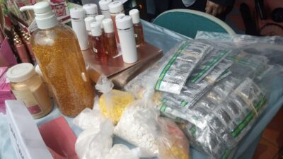 Loka POM Kabupaten Tangerang siita sebanyak 3 451 kosmetik ilegal dan 12 562 butir obat obatan terlarang