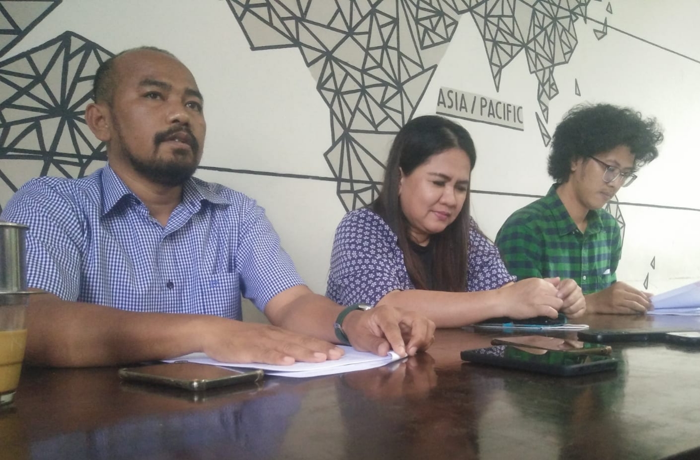 Kuasa hukum konsumen yang akan somasi perusahaan air mineral merek AQUA galon