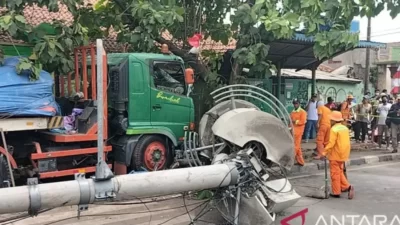 Kecelakaan Truk Trailer di Bekasi,  Sepuluh Orang meninggal dunia