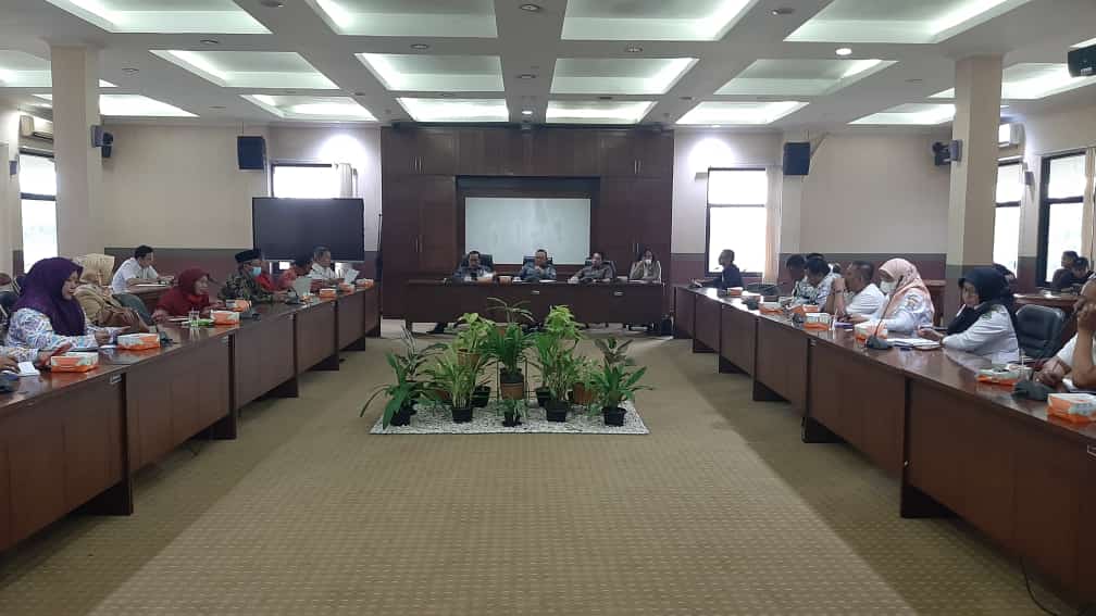 Hearing DPRD dengan Dinas Pendidikan Kabupaten Tangerang terkait tingginya angka anak putus sekolah