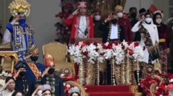 Upacara HUT ke 77 RI Jokowi Memakai Baju Adat Dolomani Buton