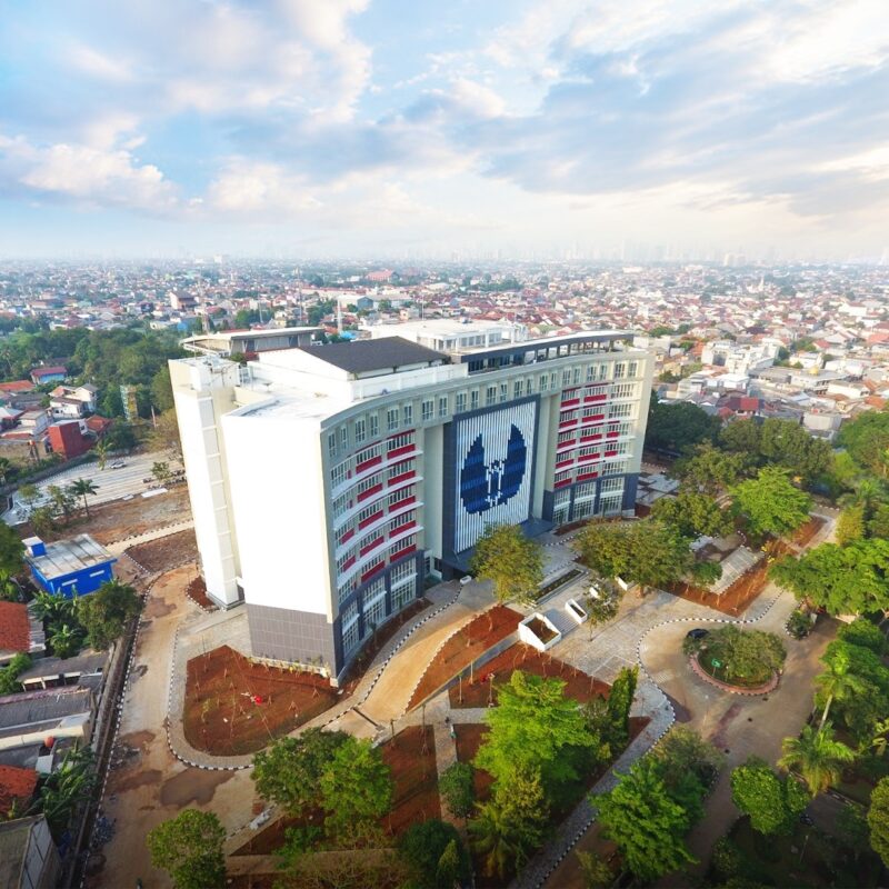 Gedung Politeknik STAN Rampung