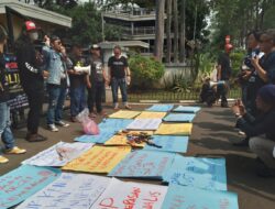 Wartawan Tangerang Gelar Aksi Solidaritas Penganiayaan Dua Jurnalis di karawang 