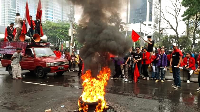 Aksi Unras GMNI Kabupaten Tangerang