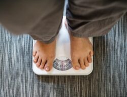 Simak tiga mitos yang keliru tentang menaikkan berat badan