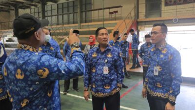 Sekda Kota Tangerang, Herman Suwarman sedang cek venue di GOR Dimyati untuk persiapan Porprov Banten VI