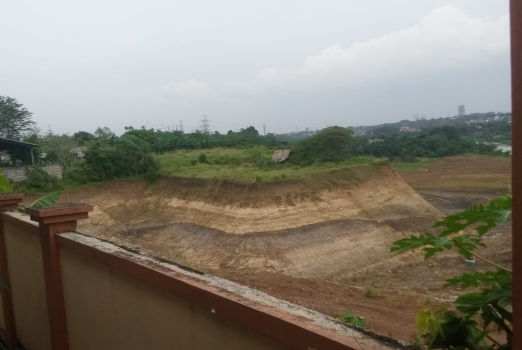 Proyek Perumahan Serpong Garden III di Kecamatan Cisauk meresahkan warga sekitar