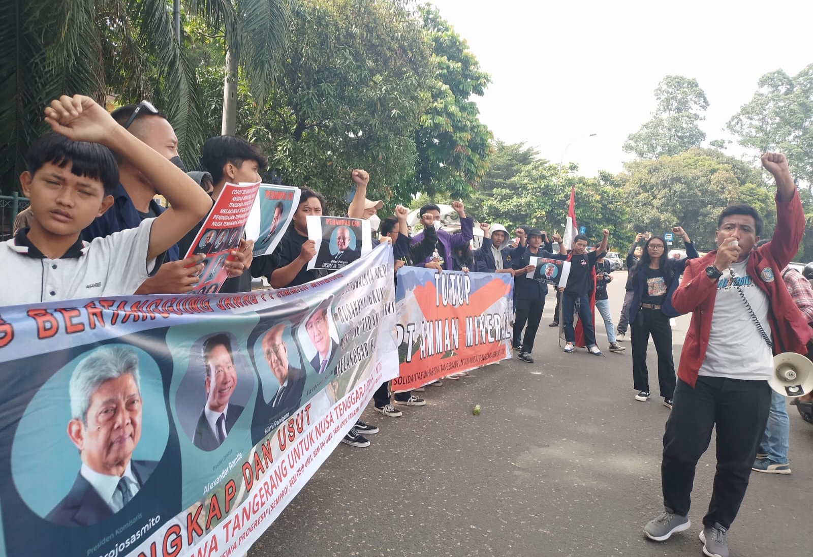 Mahasiswa Tangerang gelar aksi solidaritas untuk warga Nusa Tenggara Barat