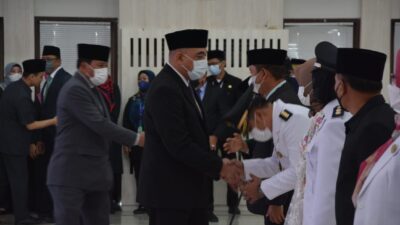 Bupati Tangerang, Ahmed Zaki Iskandar