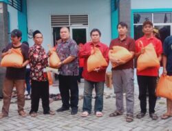 BNI Salurkan Ratusan Paket Sembako Kepada Warga Banten