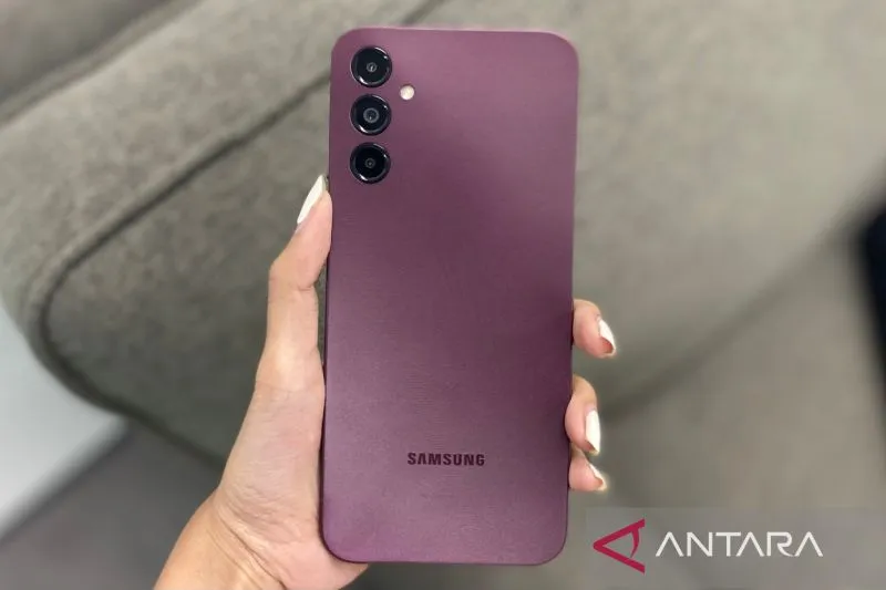 Galaxy A14 5G, ponsel perdana 