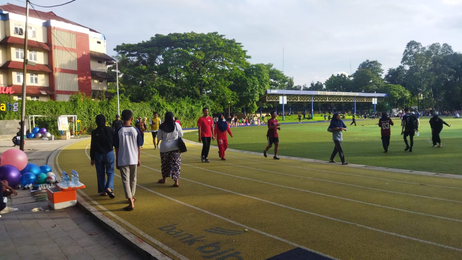 Alun alun Achmat Yani Kota Tangerang