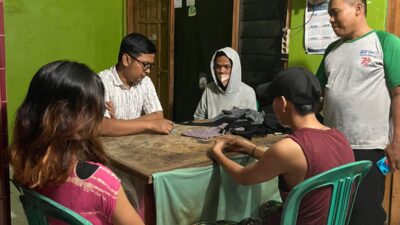 Polisi RW dan Warga gerebek pelakau prostitusi online di Karawaci Kota Tangerang