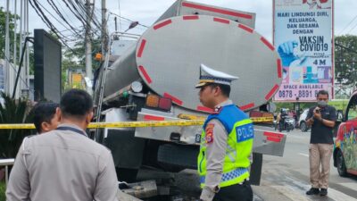 Truk tangki yang tabrak 6 pengendara sepeda motor hingga 3 orang diantaranya tewas di Balaraja Tangerang